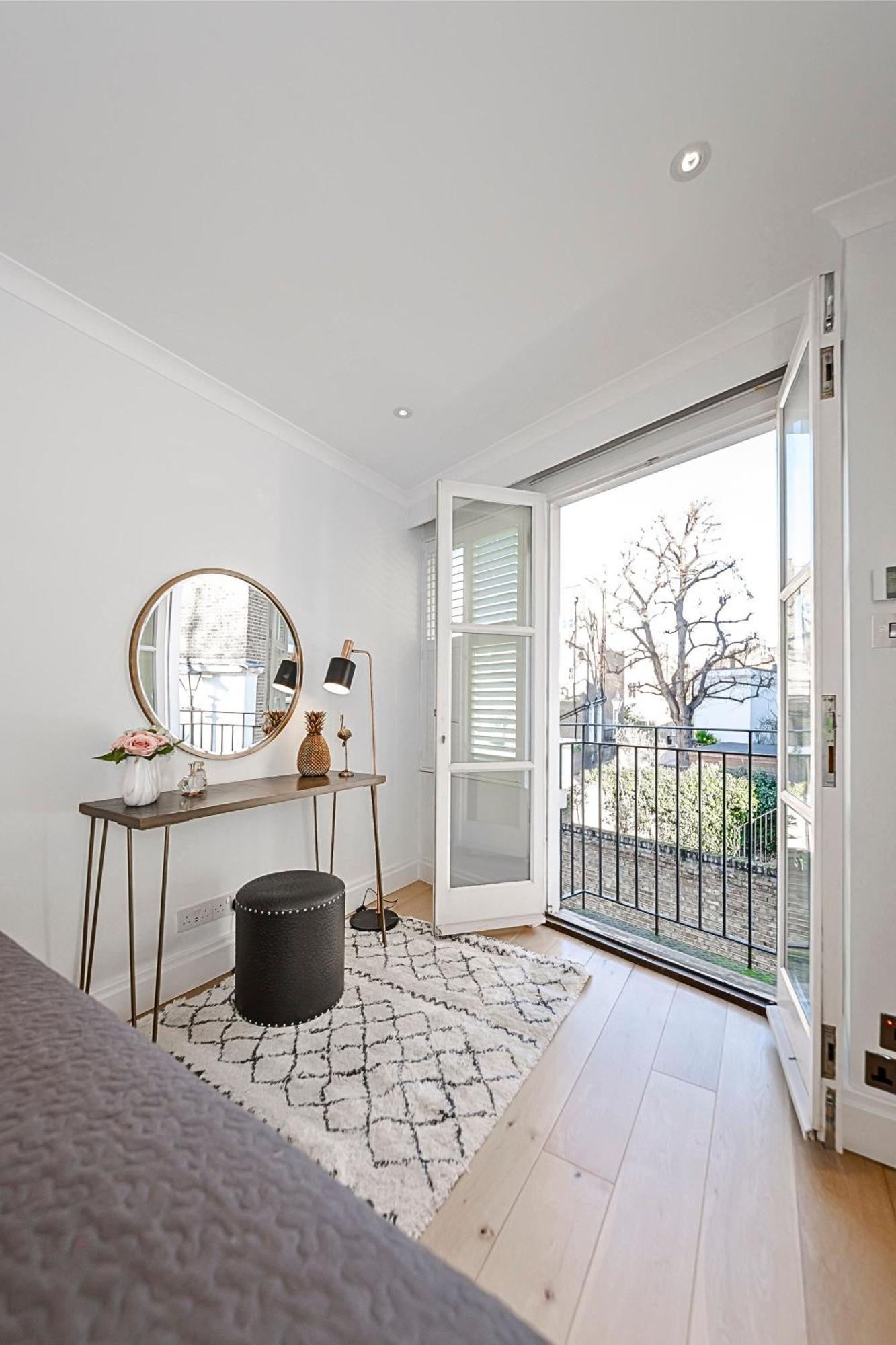 Kensington Oasis Central London 2Br Private House - Near Harrods, Kensington Palace, And Other London Attractions Exterior photo